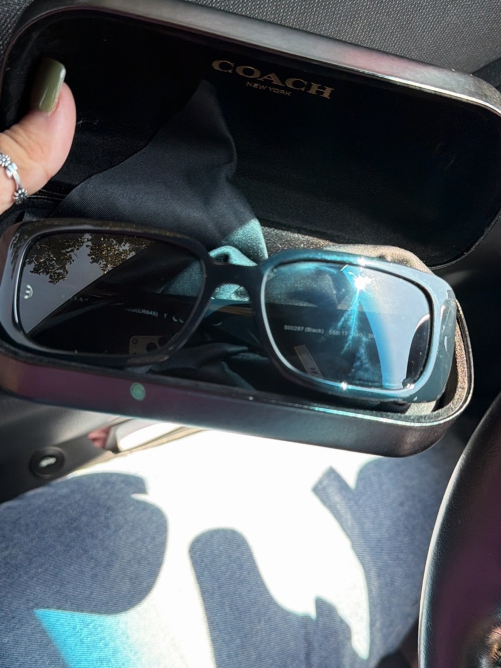 New Narrow Rectangle
Sunglasses